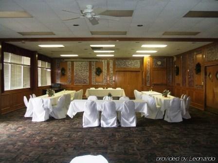 Regency Inn And Conference Center Clinton Faciliteter billede